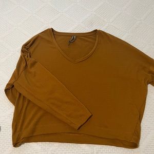 Long sleeve v neck